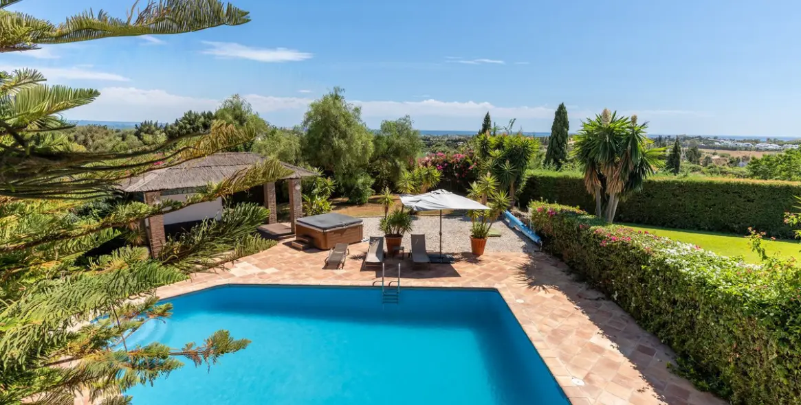 Sale of detached villa in Benahavís 5