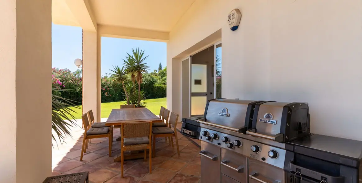 Sale of detached villa in Benahavís 20