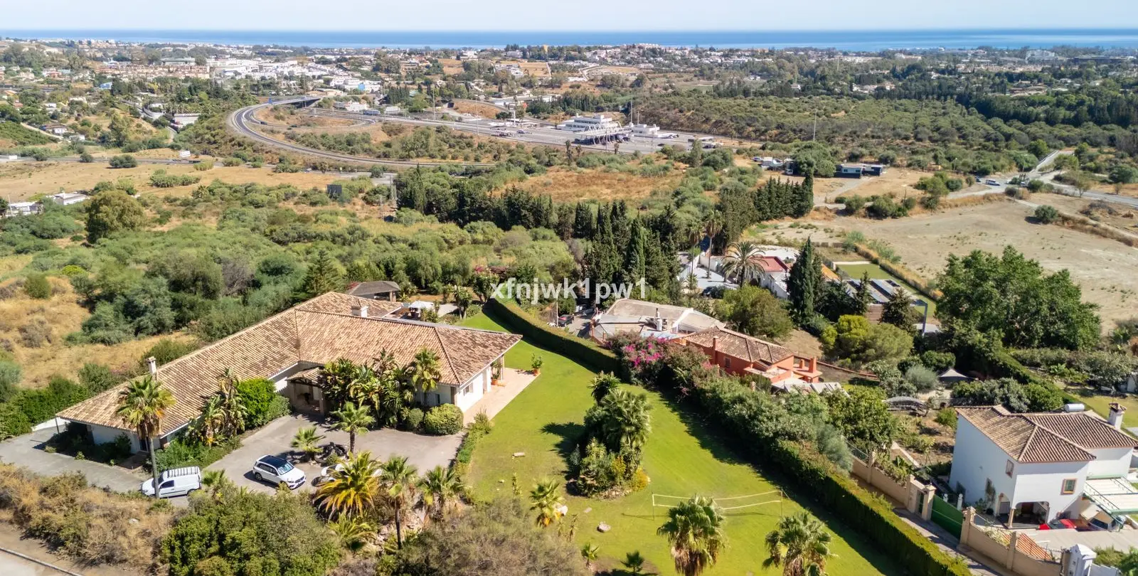 Sale of detached villa in Benahavís 9
