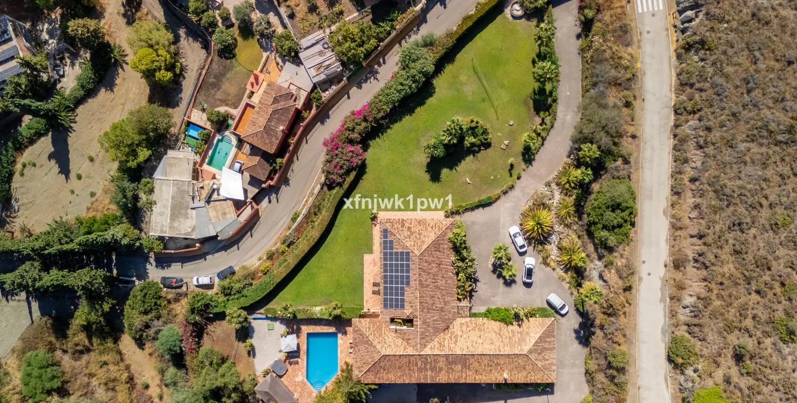 Sale of detached villa in Benahavís 10