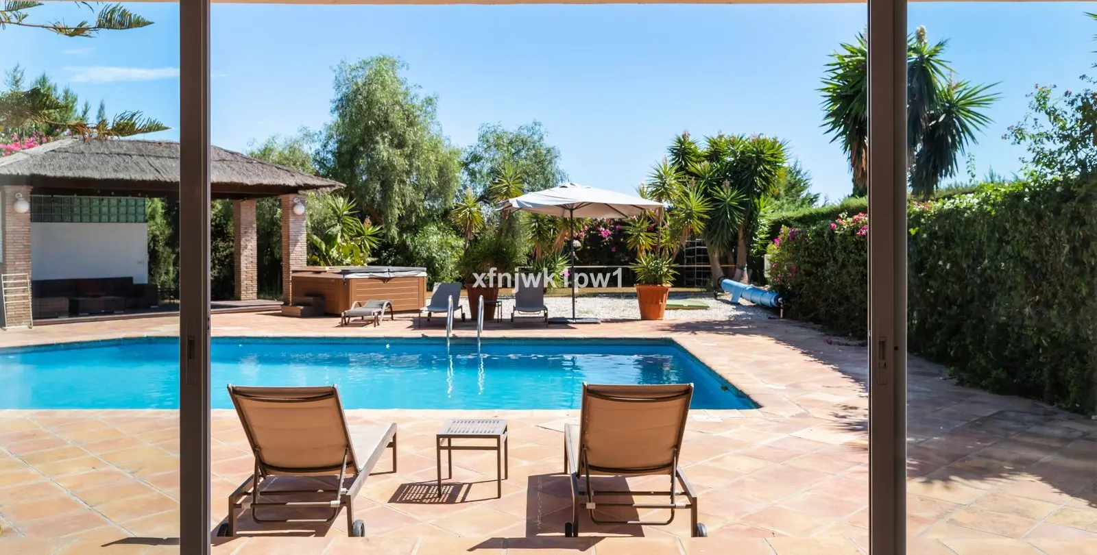 Sale of detached villa in Benahavís 45