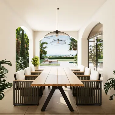 Sale of detached villa in La Quinta