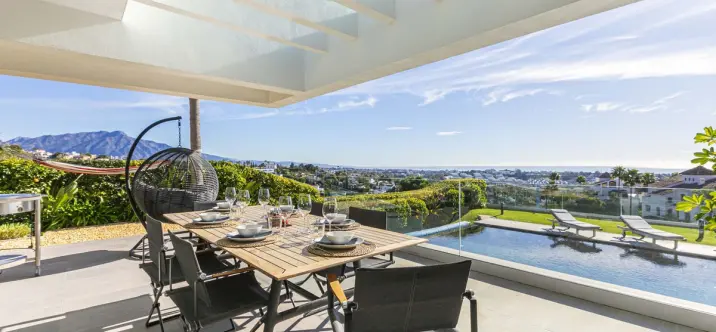 Venta de villa independiente en Benahavís 0