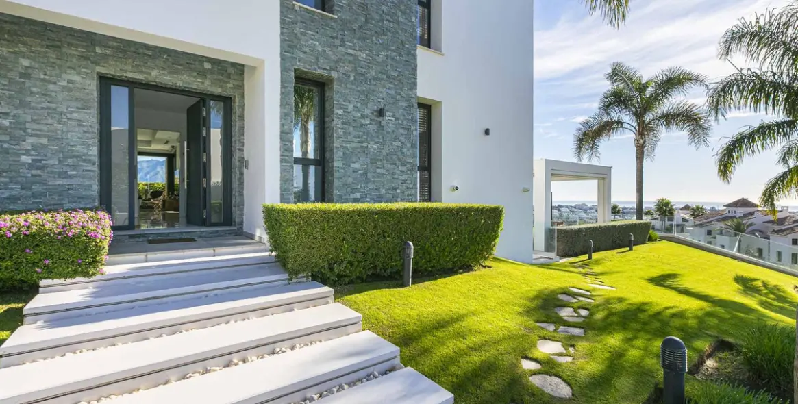 Sale of detached villa in Benahavís 4