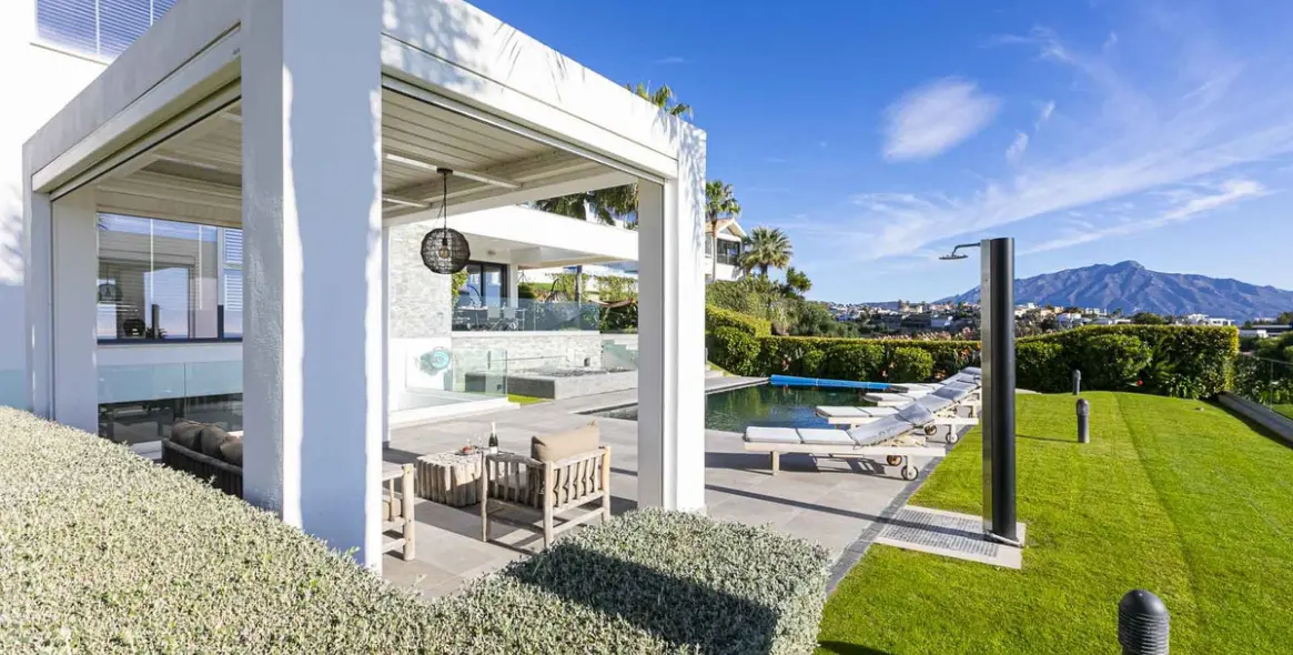 Sale of detached villa in Benahavís 24