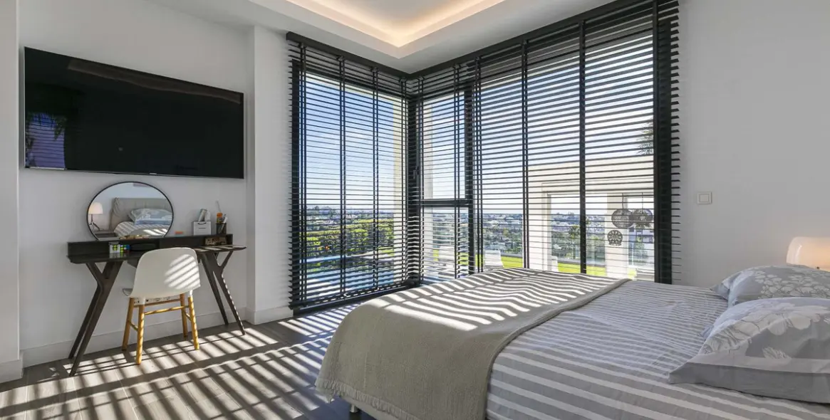 Sale of detached villa in Benahavís 30