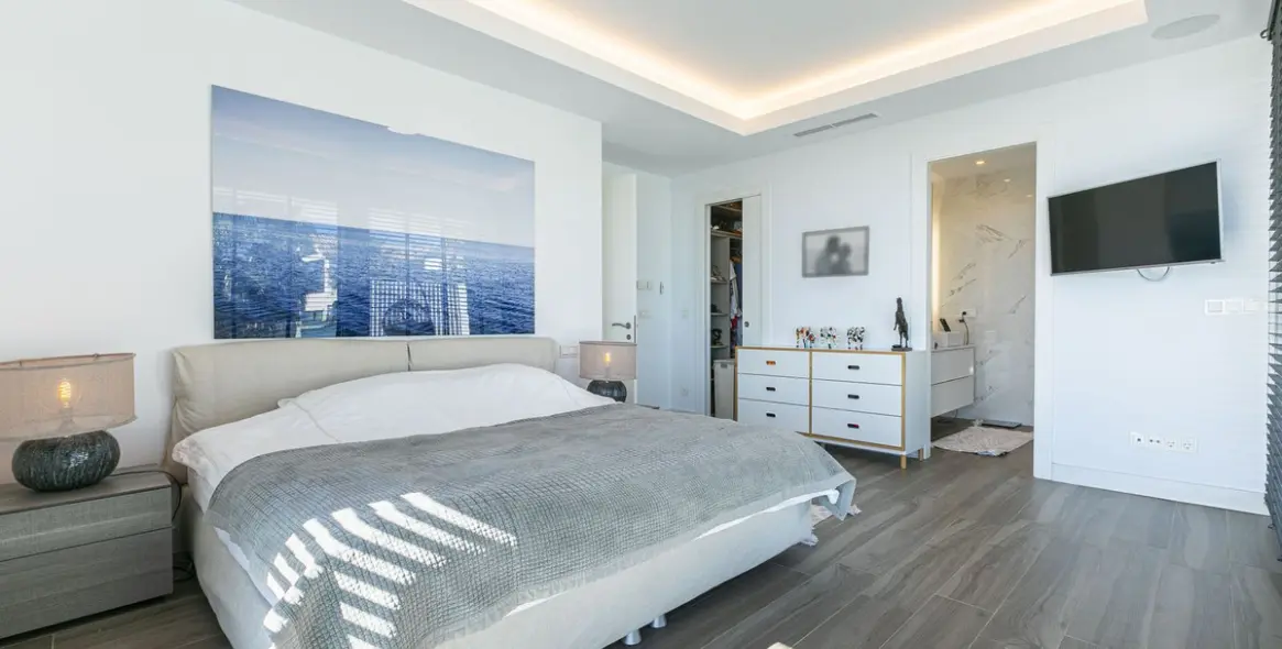 Sale of detached villa in Benahavís 33