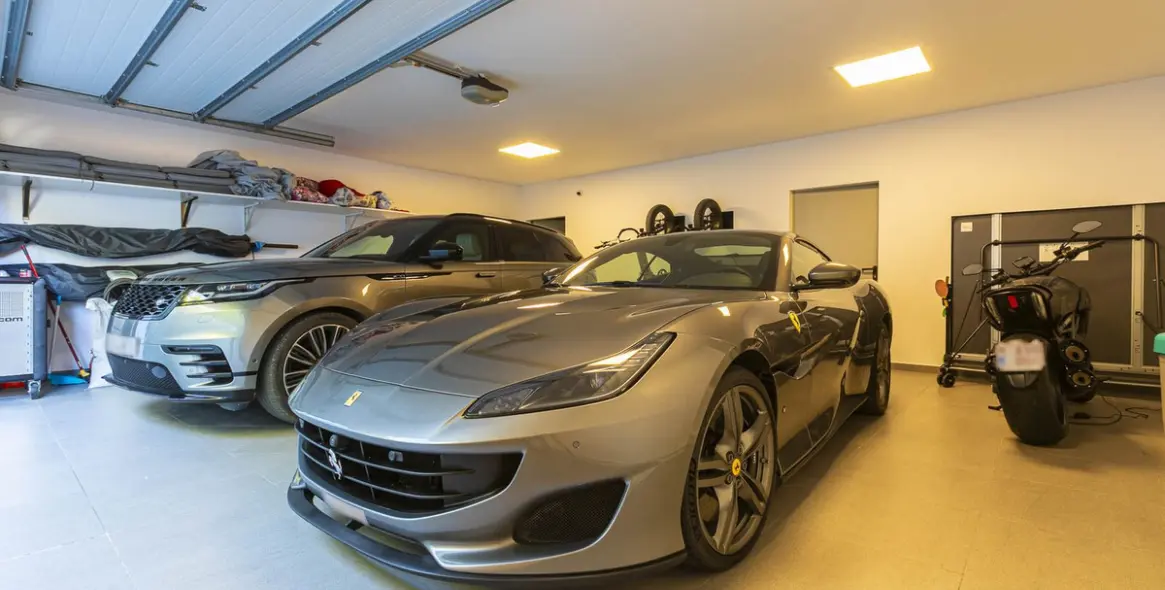 Sale of detached villa in Benahavís 35