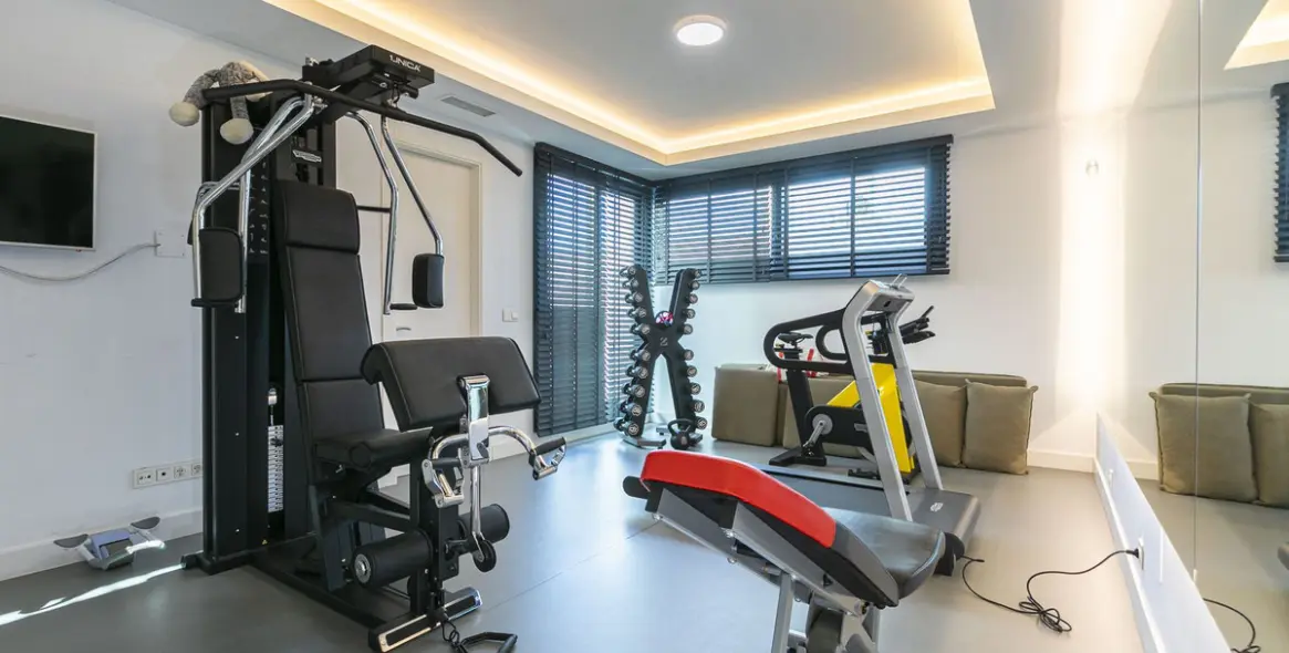 Sale of detached villa in Benahavís 37