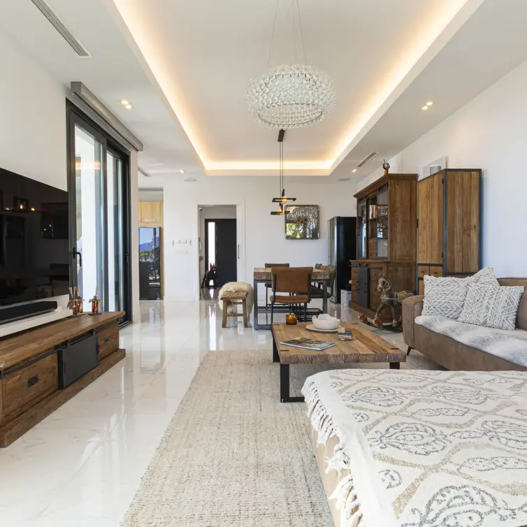 Sale of detached villa in Benahavís