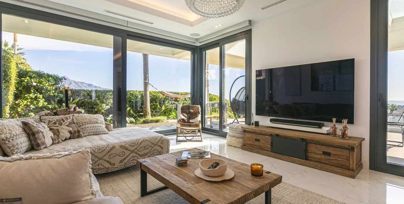 Sale of detached villa in Benahavís 8