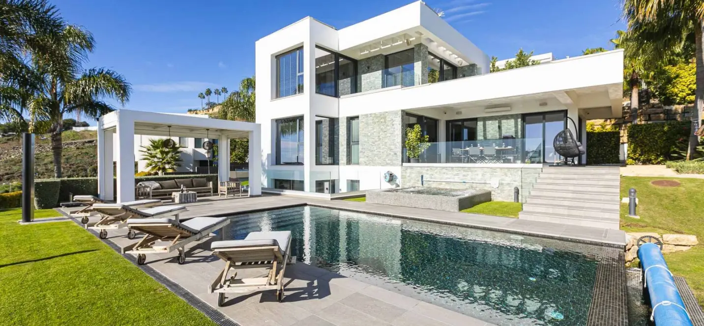 Venta de villa independiente en Benahavís 0