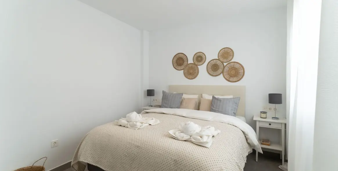 Sale of apartment complex in Mijas Costa 13