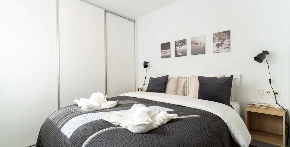 Sale of apartment complex in Mijas Costa 18