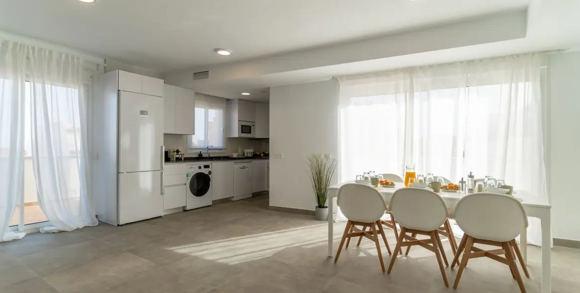 Продажа апартаментного комплекса в Mijas Costa 26