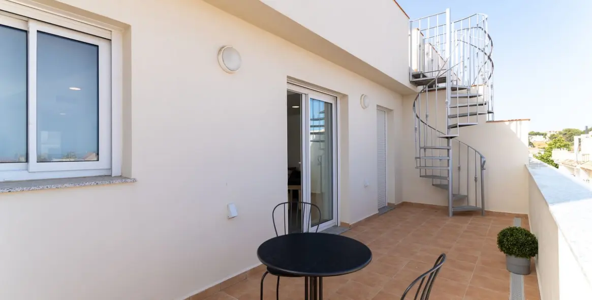 Продажа апартаментного комплекса в Mijas Costa 32