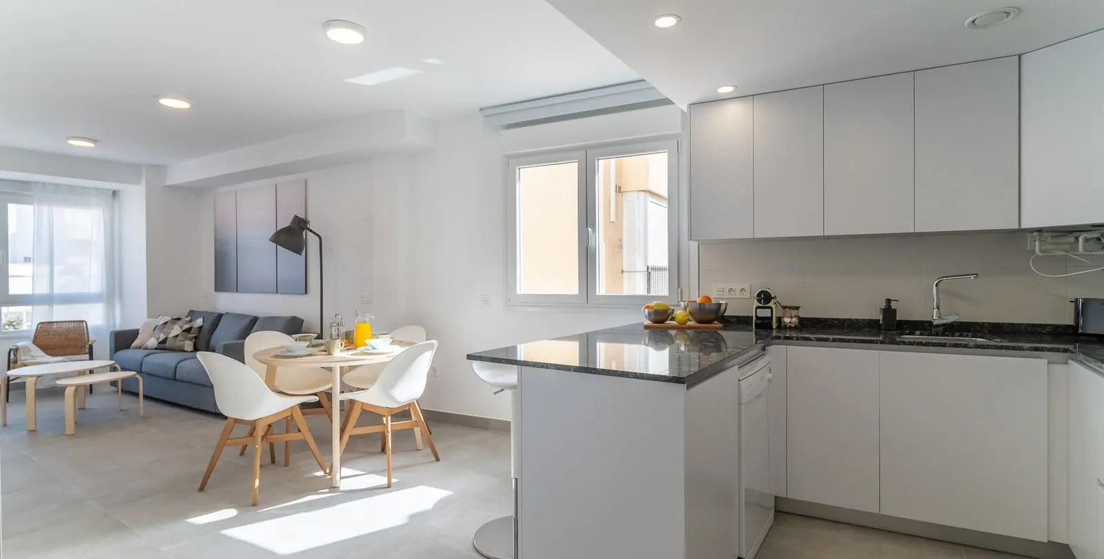 Продажа апартаментного комплекса в Mijas Costa 4