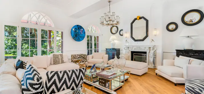 Oтдельно стоящая вилла R4776868 2