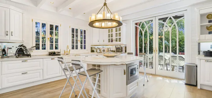 Oтдельно стоящая вилла R4776868 4