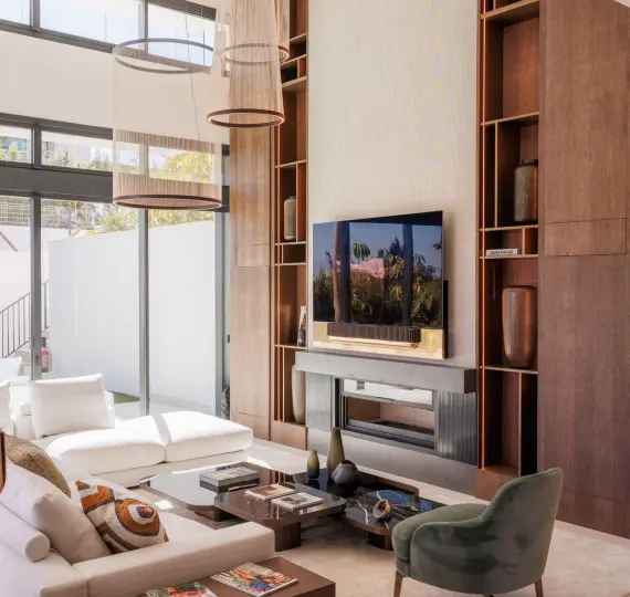 Detached villa R4795540