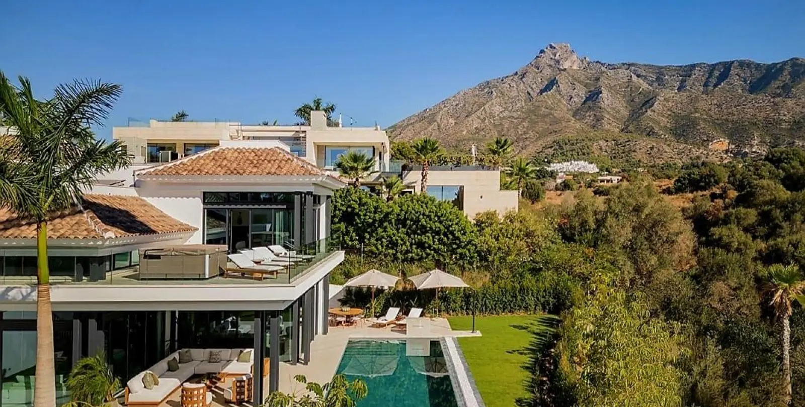 Продажа  отдельно стоящей виллы в Marbella 27