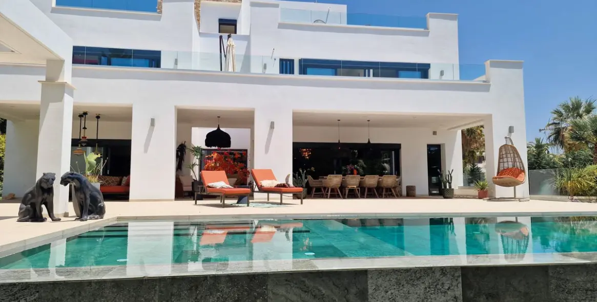 Sale of detached villa in Marbella (district Marbella) 4