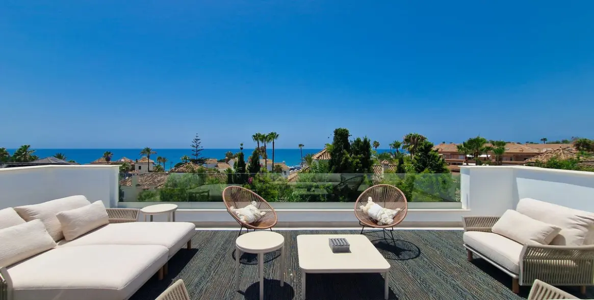 Sale of detached villa in Marbella (district Marbella) 5