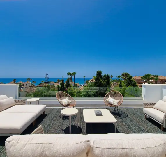 Detached villa R5109376