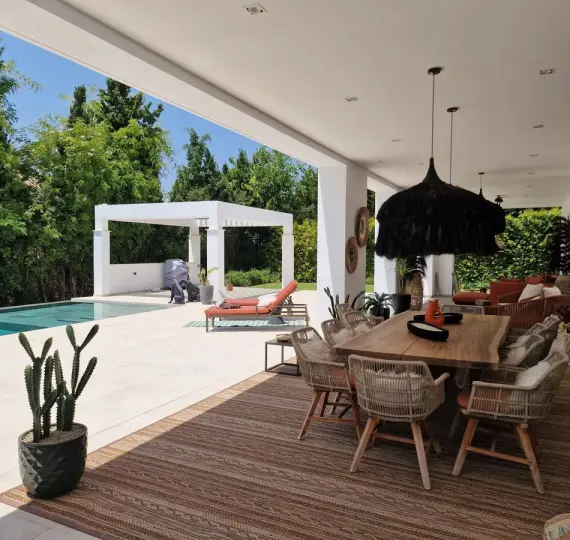 Detached villa R5109376