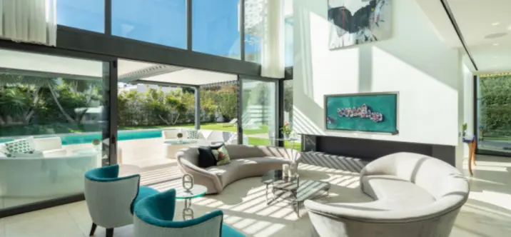 Venta de villa independiente en Puerto Banús 1