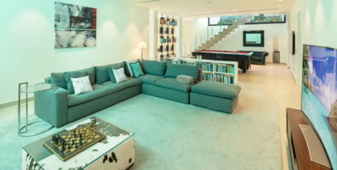 Sale of detached villa in Puerto Banús 14