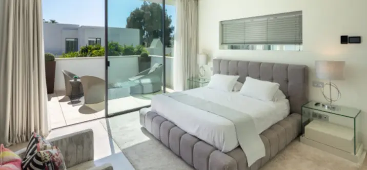 Venta de villa independiente en Puerto Banús 4