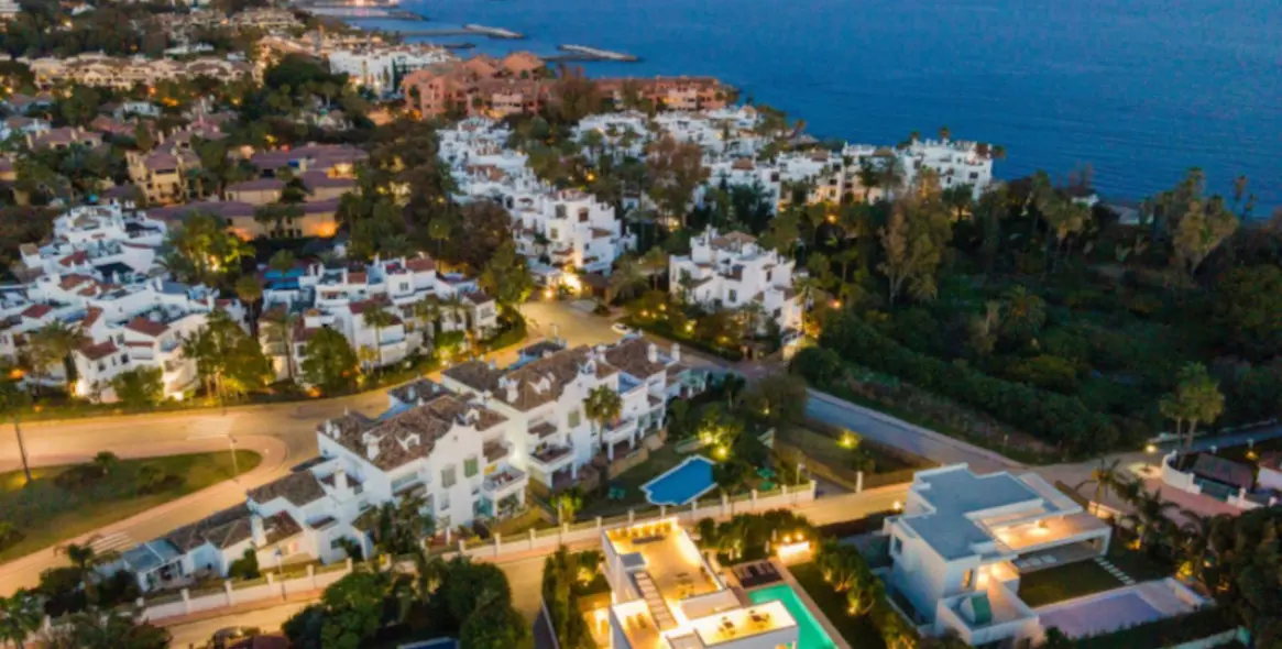 Venta de villa independiente en Puerto Banús 8