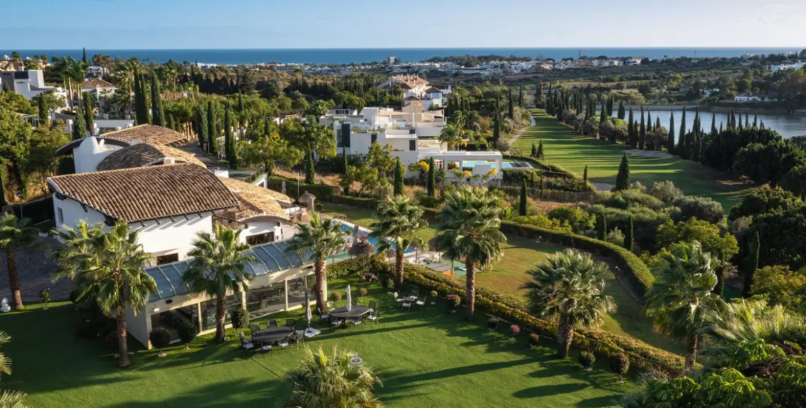 Venta de villa independiente en Benahavís (distrito Los Flamingos) 10