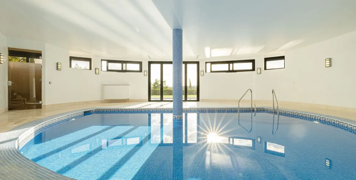 Sale of detached villa in Los Flamingos 6