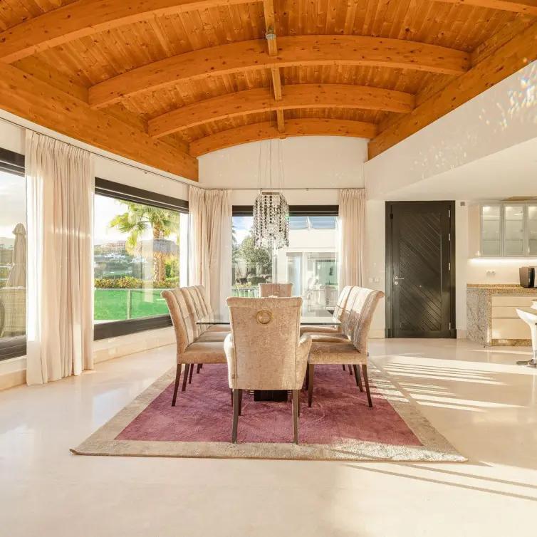 Sale of detached villa in Los Flamingos
