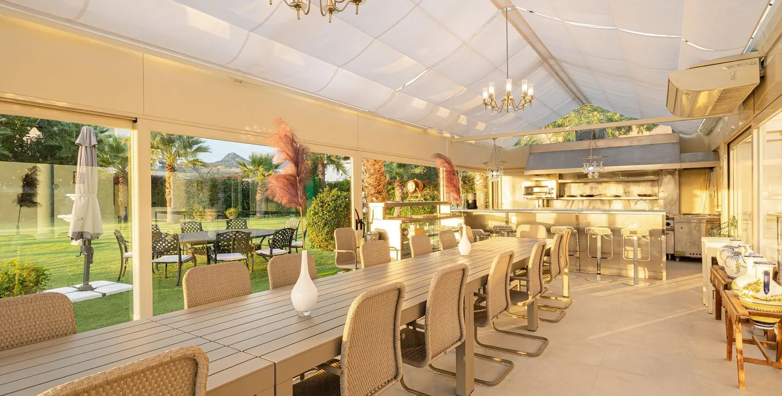 Venta de villa independiente en Los Flamingos 8