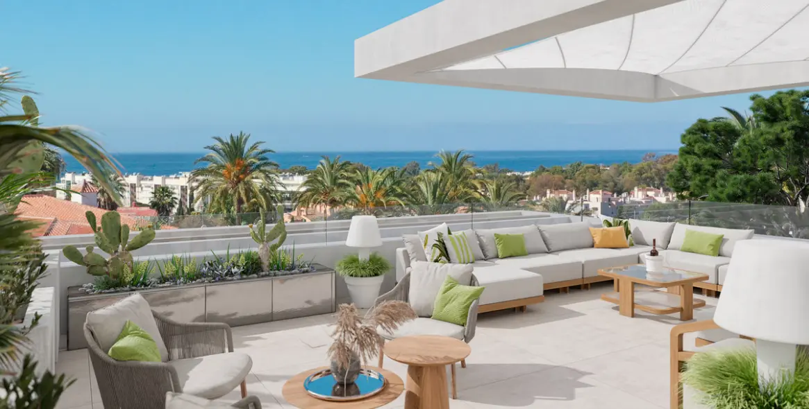 Venta de villa independiente en Nueva Andalucía 3