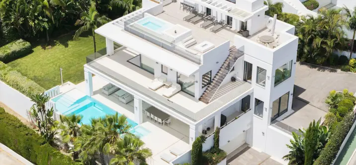 Detached villa R5137888 0