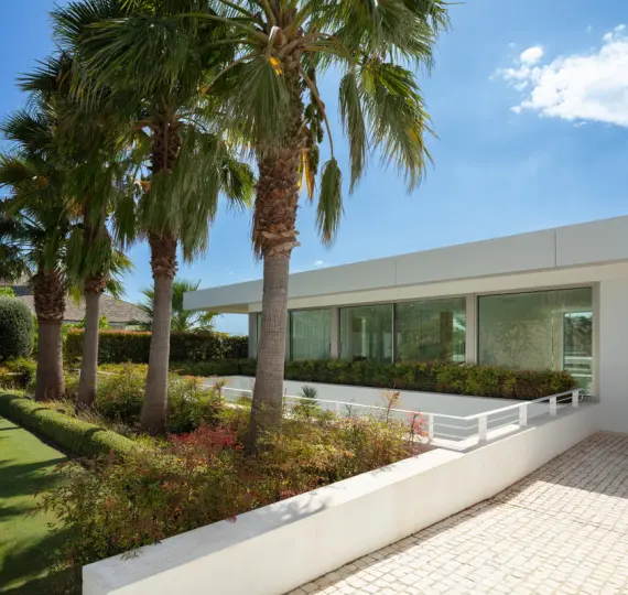 Продажа  отдельно стоящей виллы в Casares