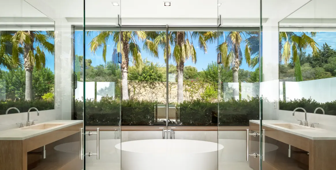 Продажа  отдельно стоящей виллы в Casares 13