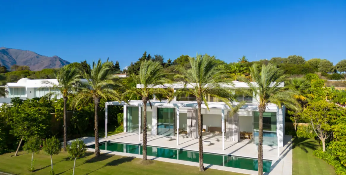 Venta de villa independiente en Casares 1
