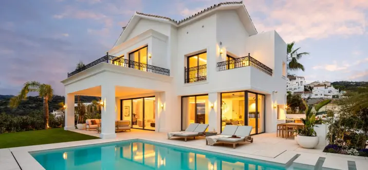 Venta de villa independiente en Los Arqueros 1