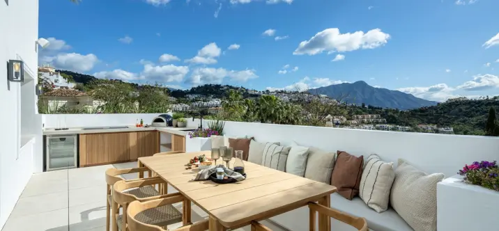 Venta de villa independiente en Los Arqueros 3