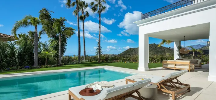 Venta de villa independiente en Los Arqueros 4
