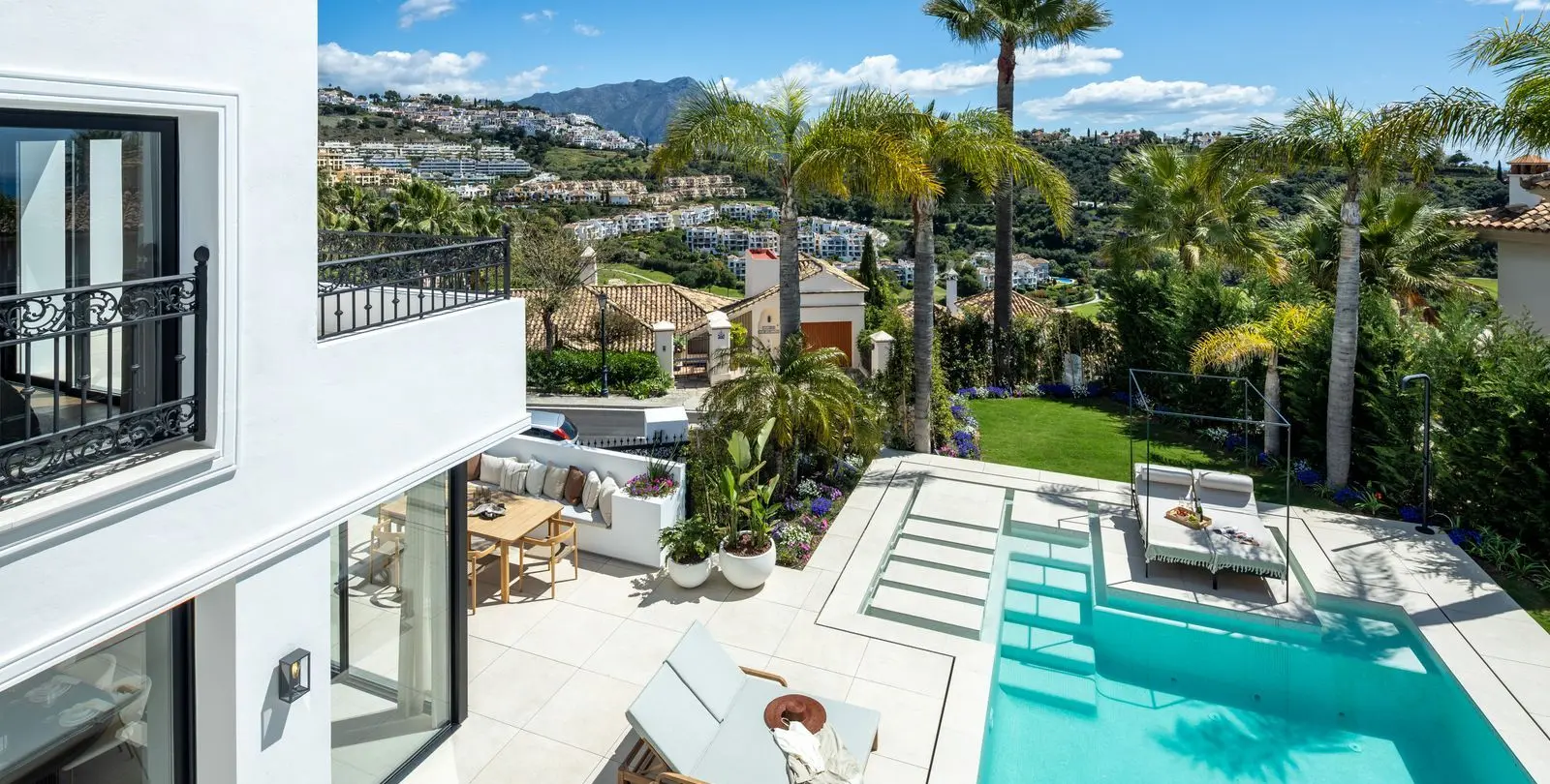 Venta de villa independiente en Los Arqueros 20