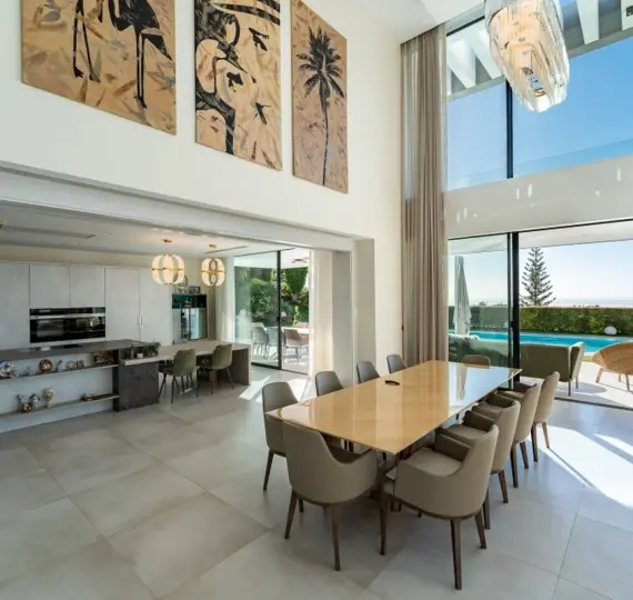 Villa independiente R5048245