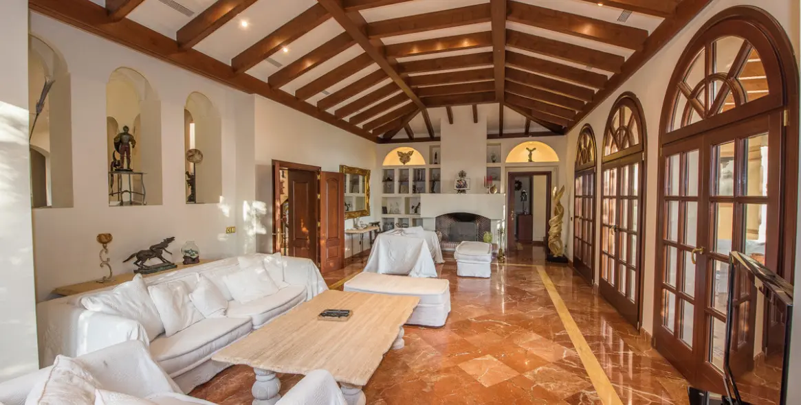 Venta de villa independiente en La Zagaleta 8