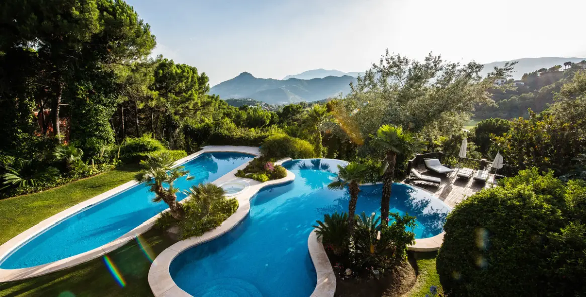 Venta de villa independiente en La Zagaleta 32