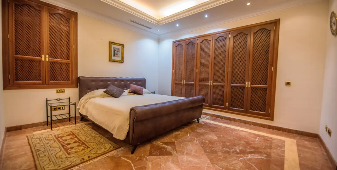 Venta de villa independiente en La Zagaleta 33